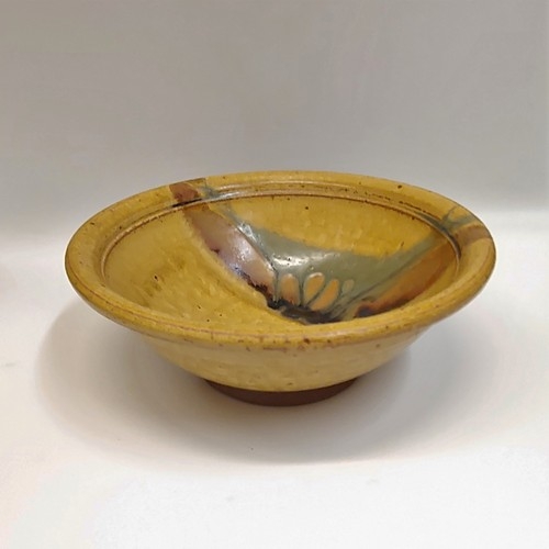 #221116 Bowl 9x3.5  $18 at Hunter Wolff Gallery